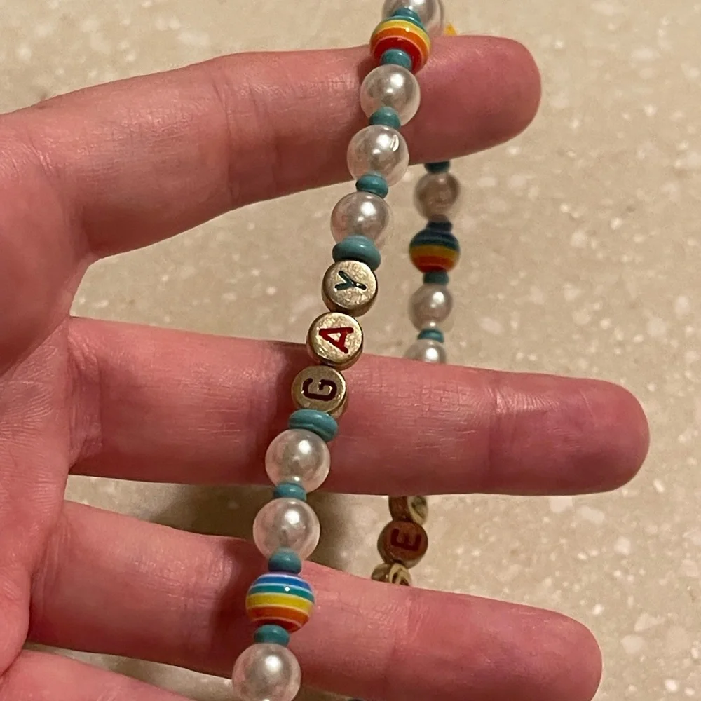 🌈 Pride Phone String! 🌈 - Picture 3 of 5